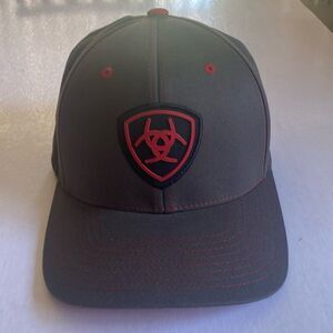 ARIAT Gray Cap with Red Logo Size S-M